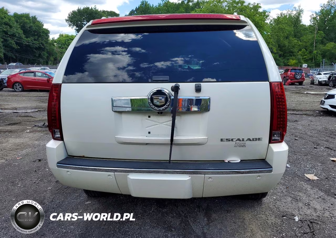 2007 Cadillac Escalade Luxury VIN:1GYFK63897R425645 - 6