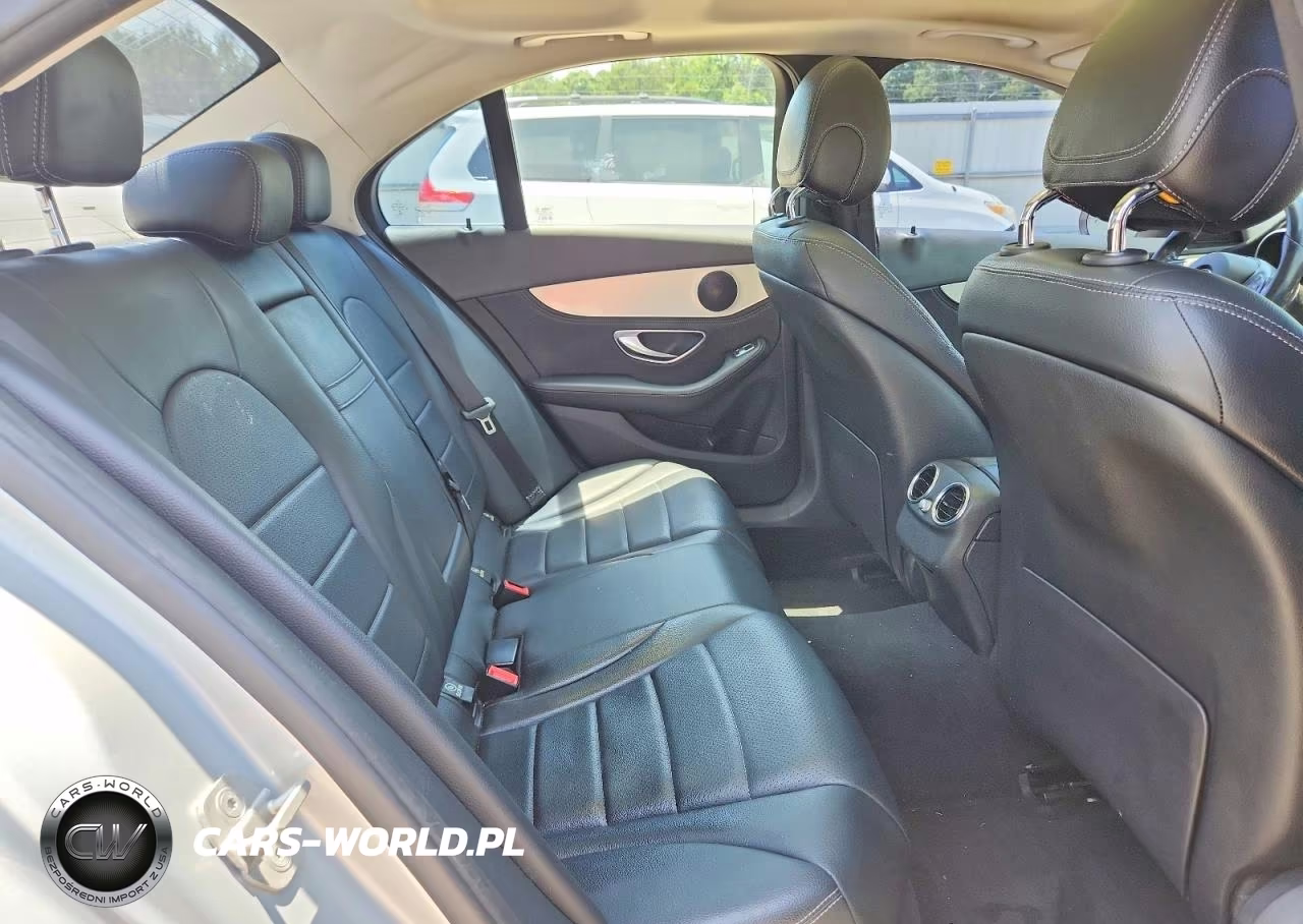 2016 Mercedes-Benz C 300 4Matic VIN:55SWF4KB6GU117638 - 10