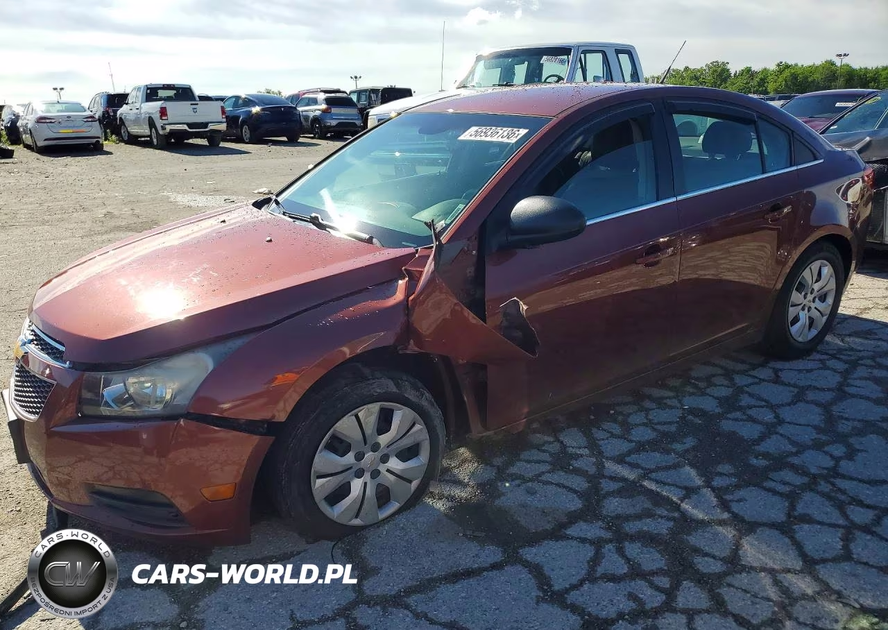 2012 Chevrolet Cruze Ls – zdjęcie 1 z 12