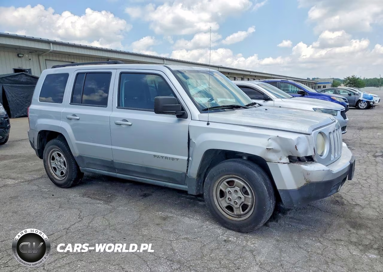2011 Jeep Patriot Sport VIN:1J4NT1GB3BD196841 - 4