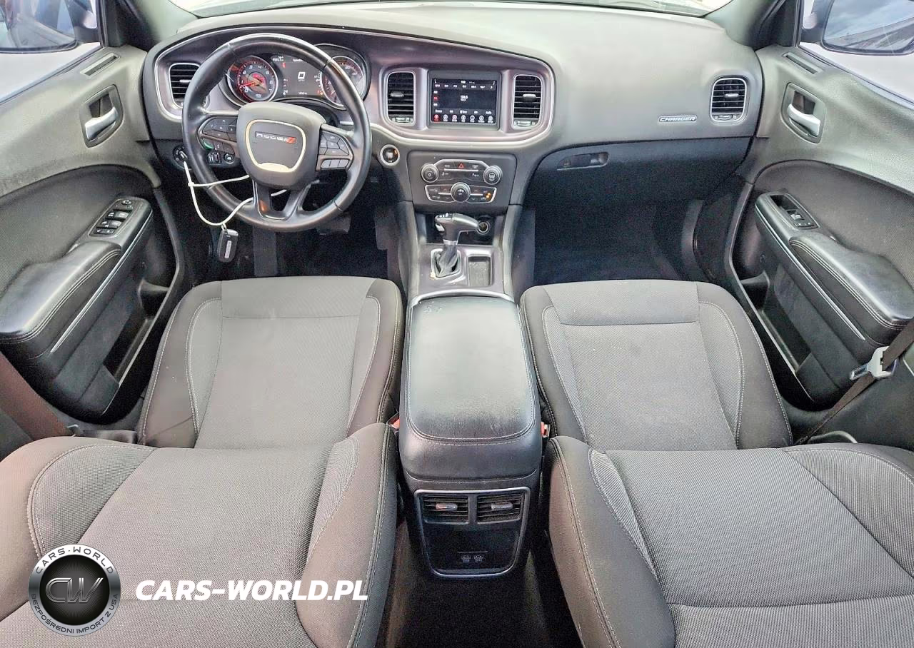 2018 Dodge Charger Sxt VIN:2C3CDXBG8JH174355 - 8
