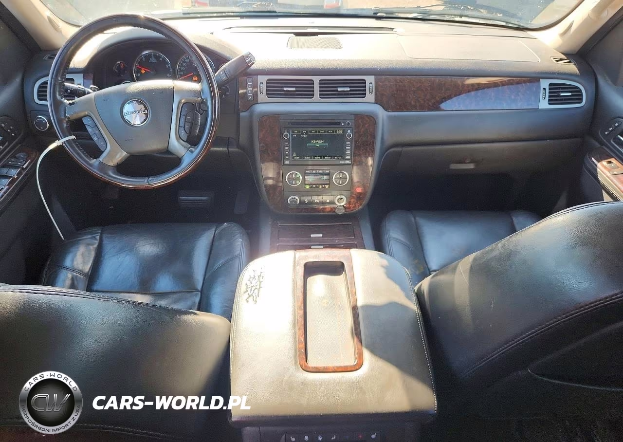 2011 GMC Yukon Denali VIN:1GKS2EEF6BR108817 - 8