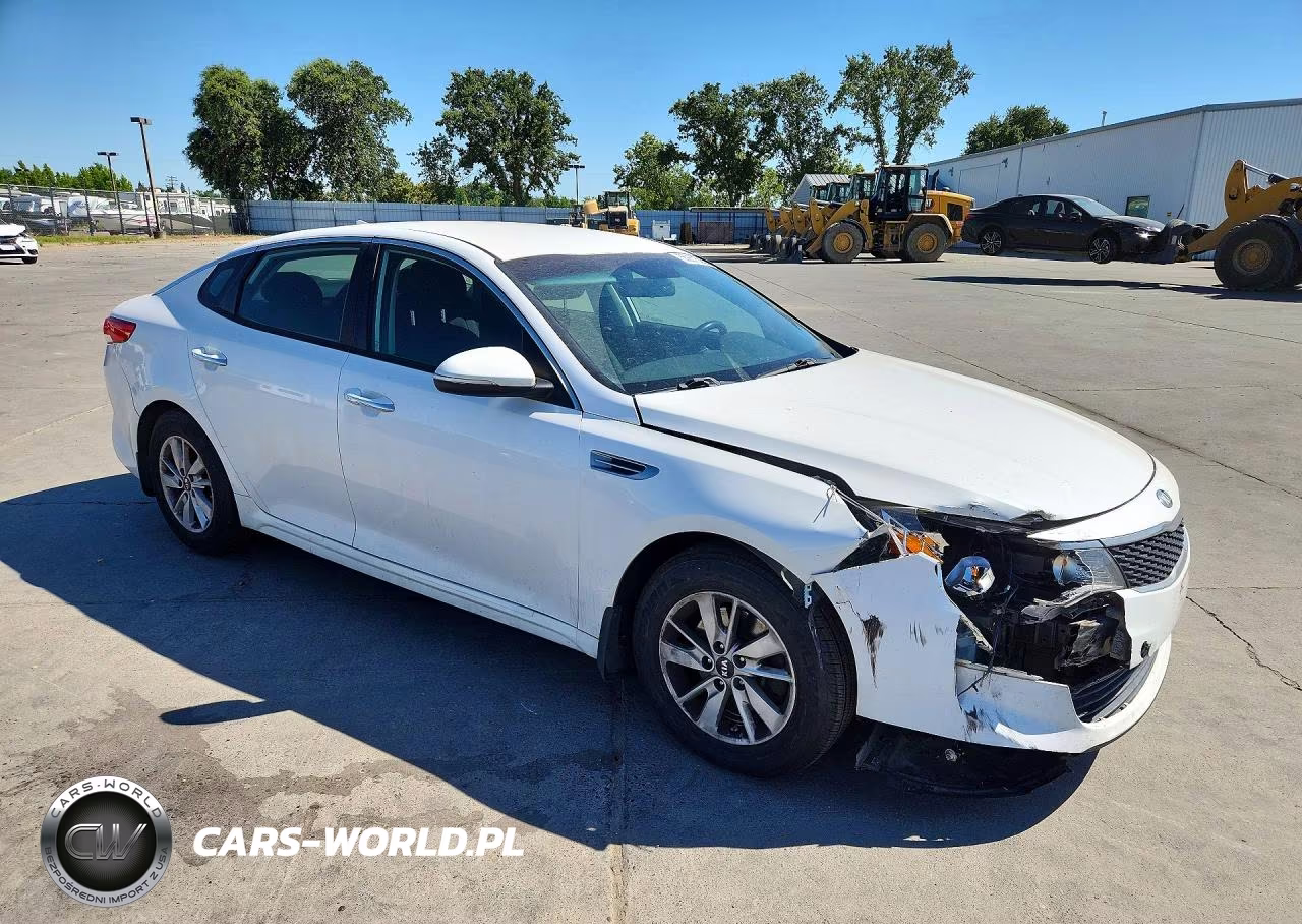 2016 Kia Optima Lx VIN:KNAGT4L38G5077163 - 4