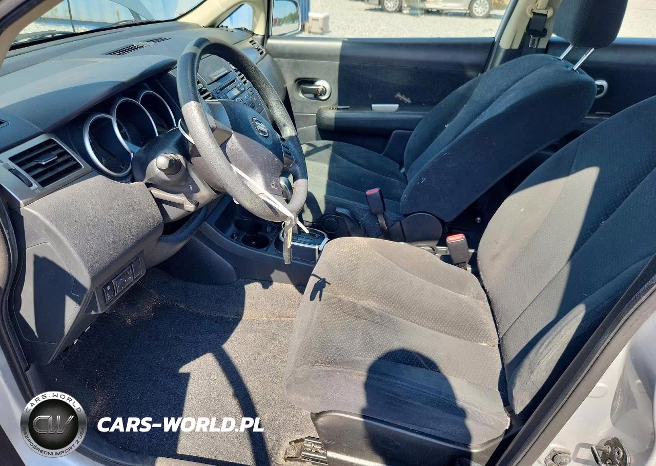 2010 Nissan Versa 1.8 S VIN:3N1BC1AP1AL458087 - 7