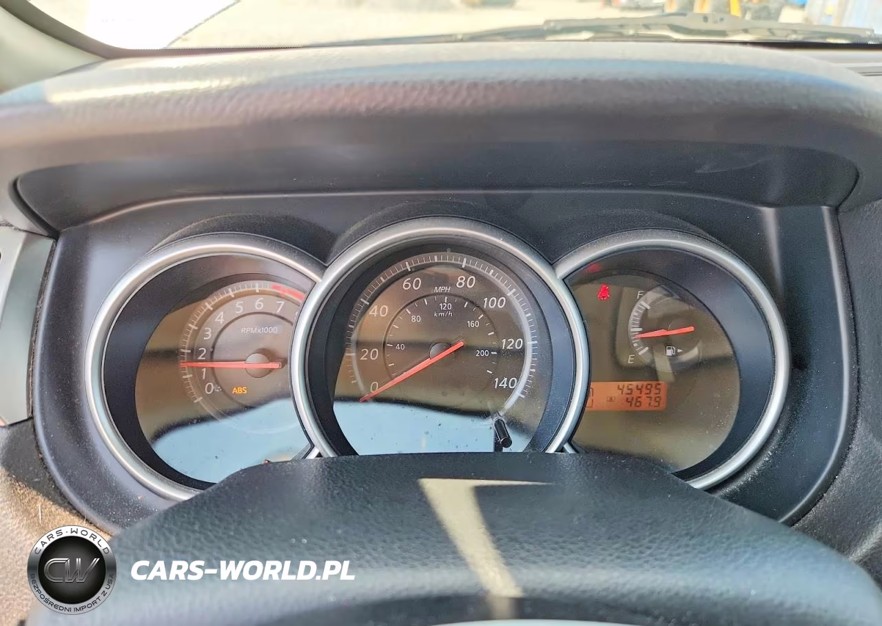 2010 Nissan Versa 1.8 S VIN:3N1BC1AP1AL458087 - 9