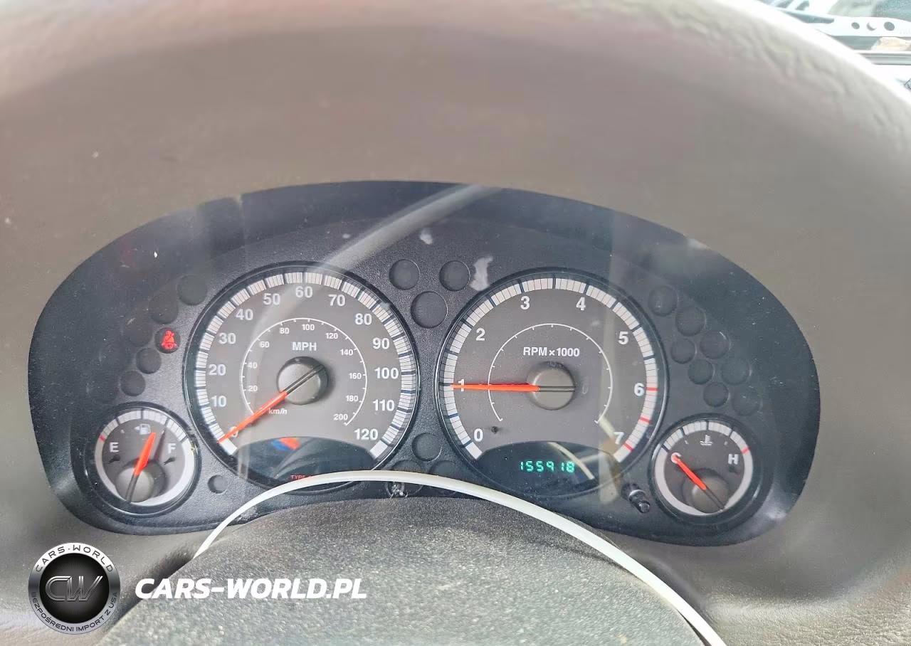 2005 Jeep Liberty Sport VIN:1J4GL48K55W658768 - 9