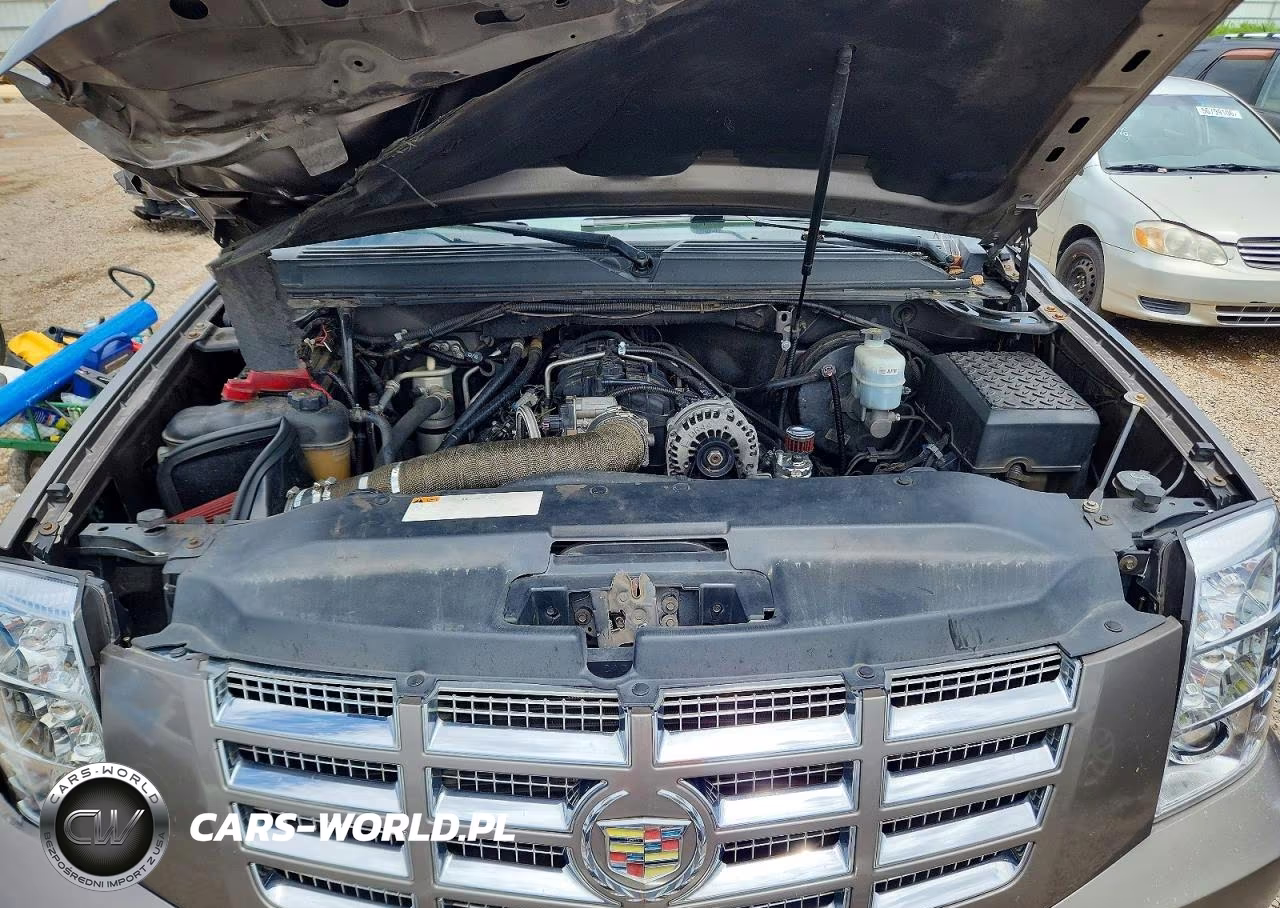 2011 Cadillac Escalade VIN:1GYS3AEF1BR360650 - 12