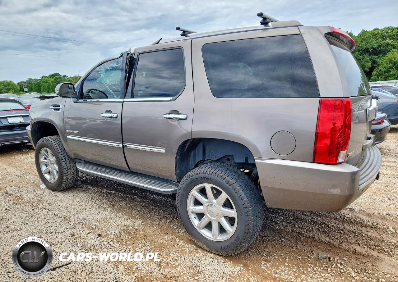 2011 Cadillac Escalade VIN:1GYS3AEF1BR360650 - 2