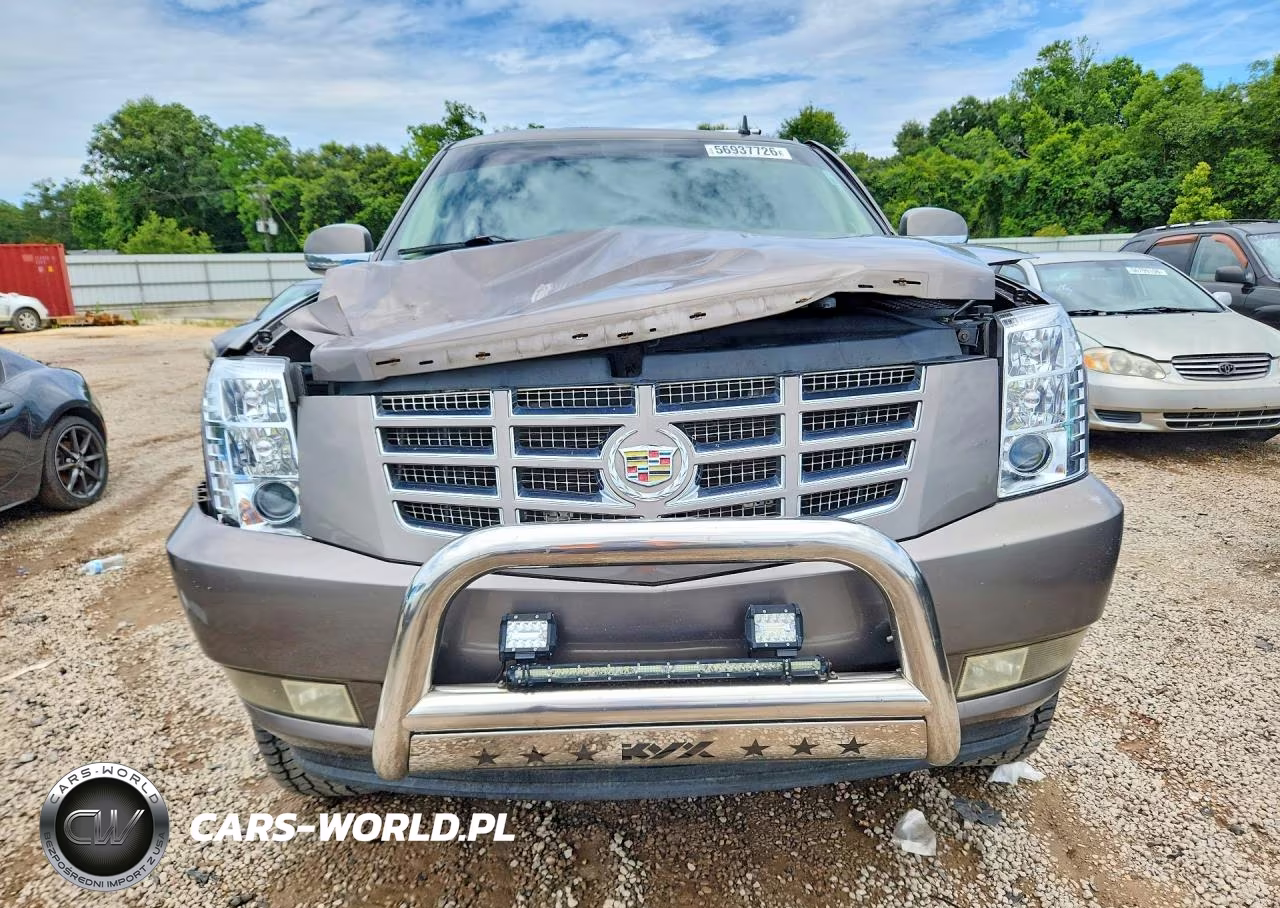 2011 Cadillac Escalade VIN:1GYS3AEF1BR360650 - 5