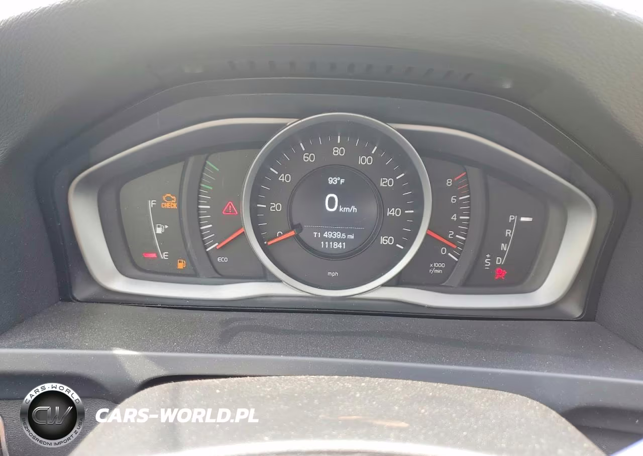 2018 Volvo S60 Dynamic VIN:YV140MTL5J2453092 - 9