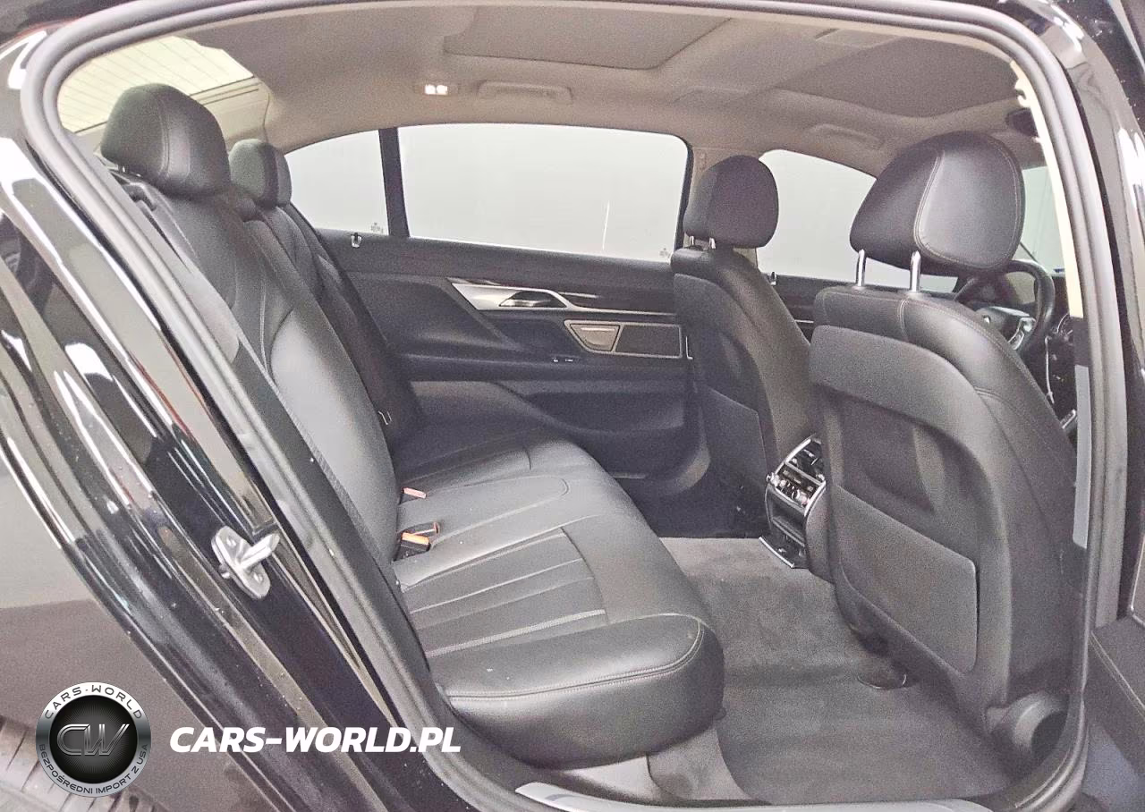 2016 BMW 740 I VIN:WBA7E2C59GG547592 - 10