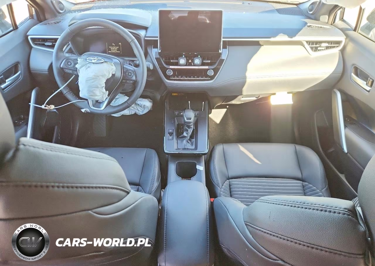 2026 Toyota Corolla Cross Hybrid Xse VIN:7MUFBABG5TV105242 - 8
