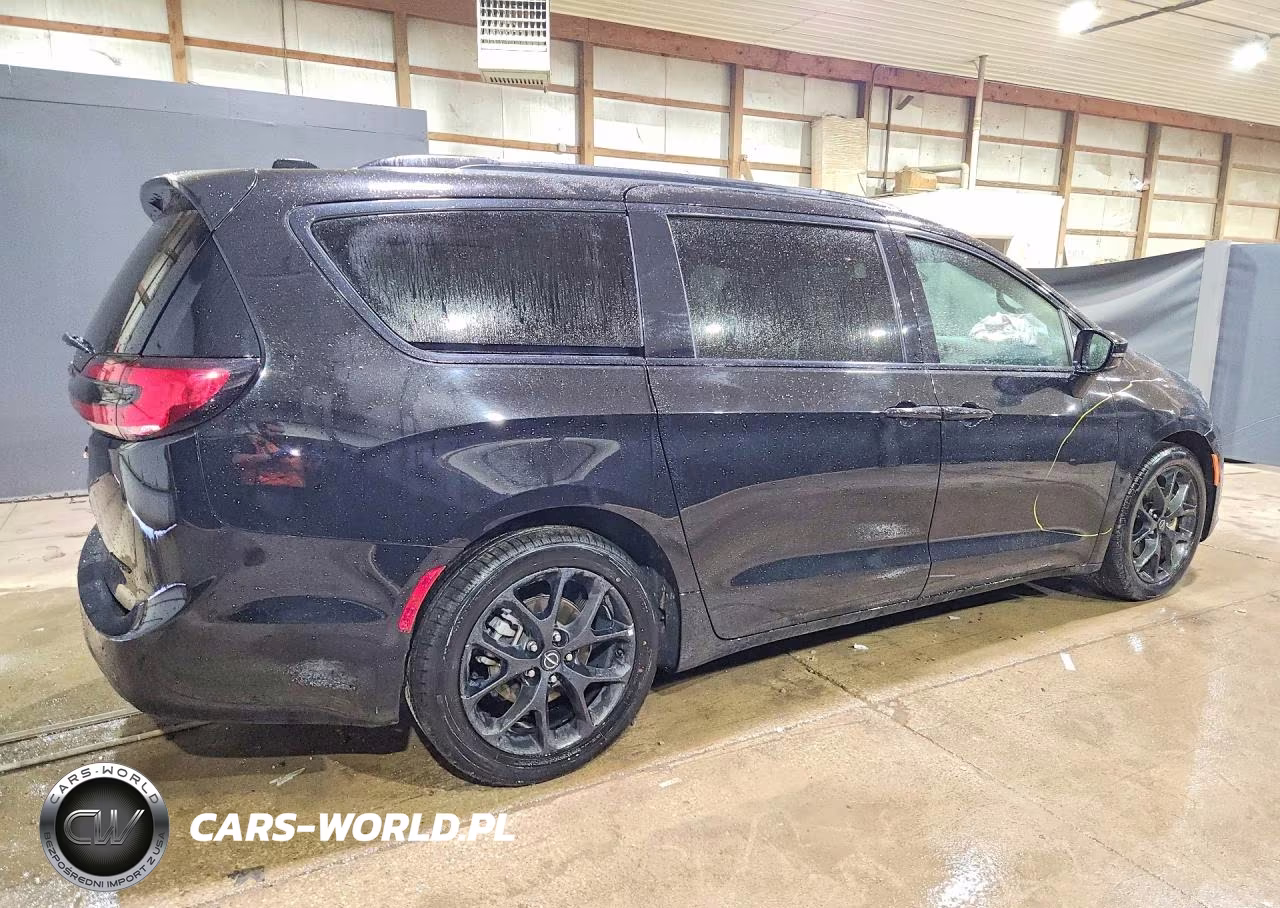 2025 Chrysler Pacifica Limited VIN:2C4RC1GG3SR566427 - 3