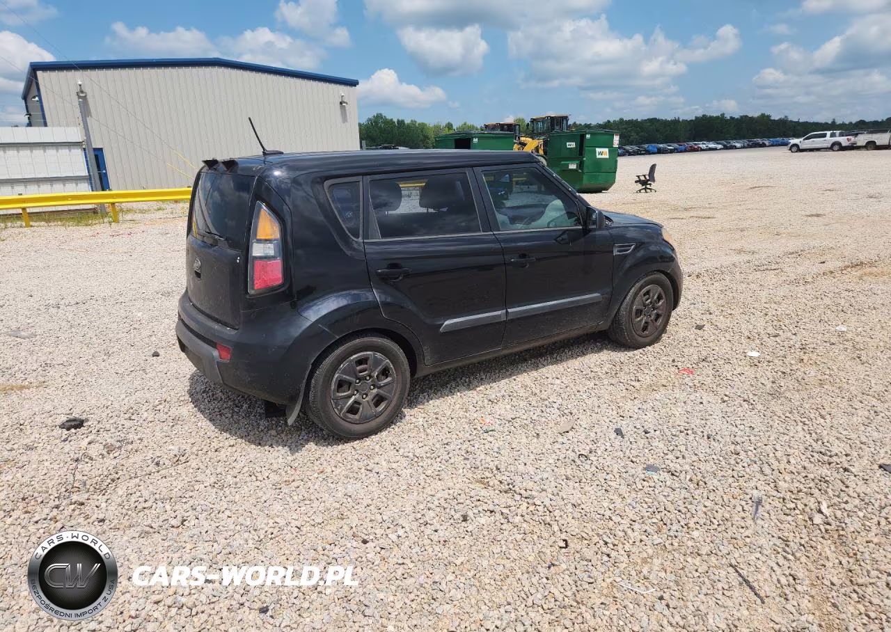 2011 Kia Soul Base VIN:KNDJT2A1XB7732970 - 3
