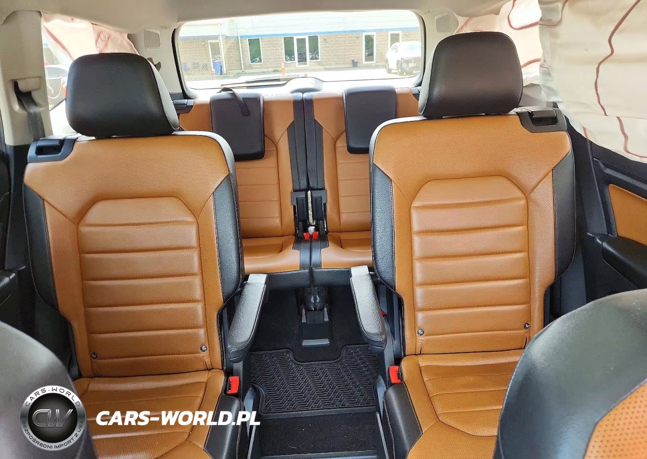 2018 Volk Atlas Launch Edition VIN:1V2NR2CA3JC523202 - 10