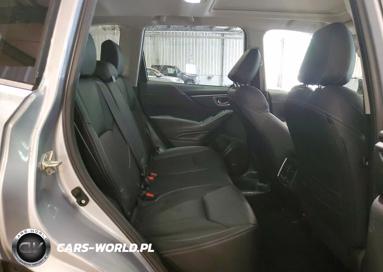 2021 Subaru Forester Touring VIN:JF2SKAXC1MH514800 - 11