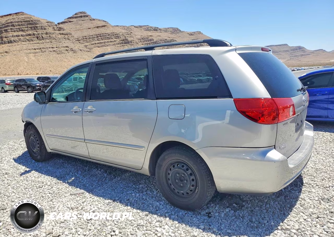2010 Toyota Sienna Le 7-Passenger VIN:5TDKK4CC7AS335433 - 2