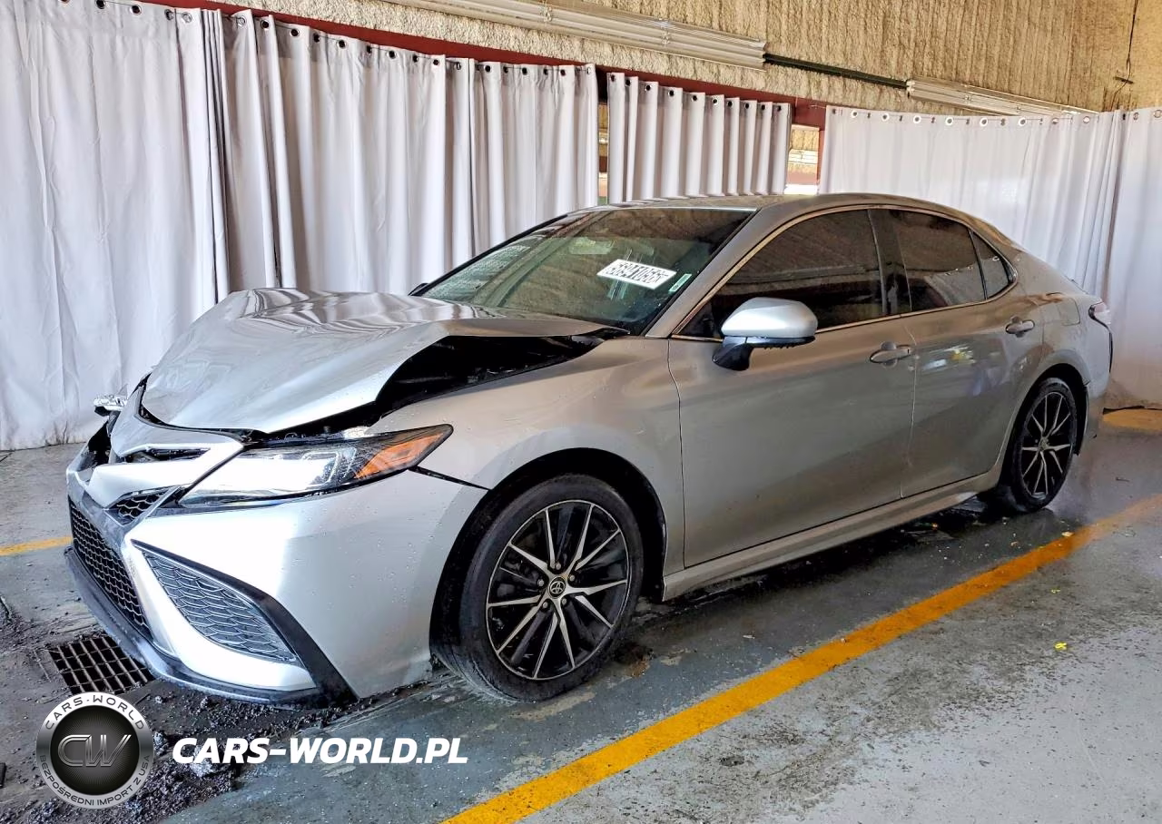 2021 Toyota Camry Se