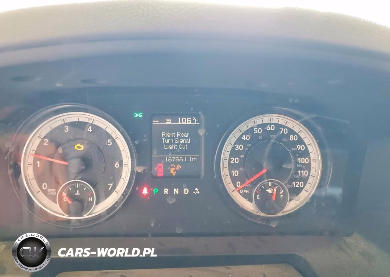 2015 Ram 1500 St VIN:1C6RR7FT0FS690361 - 9
