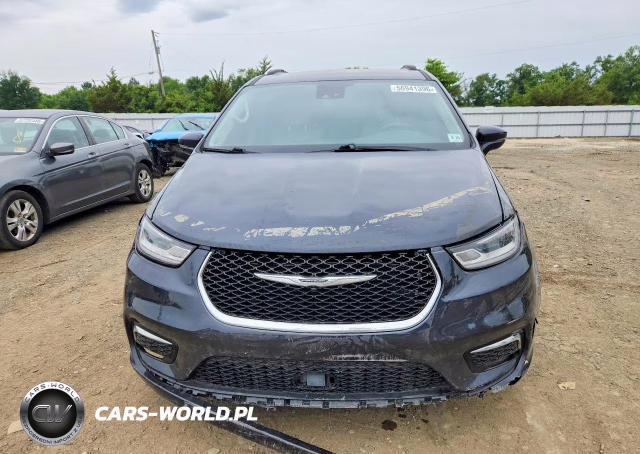 2021 Chrysler Pacifica Touring L VIN:2C4RC1BG5MR598175 - 5