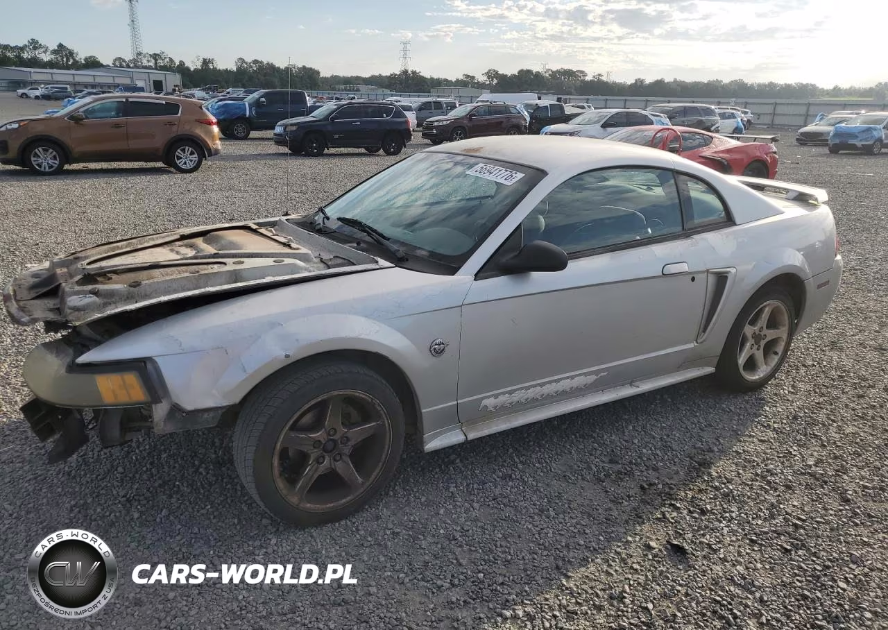 2004 Ford Mustang