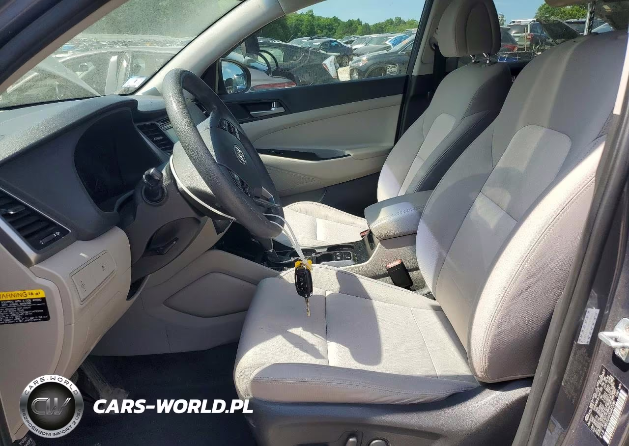 2017 Hyundai Tucson Se VIN:KM8J3CA40HU410263 - 7