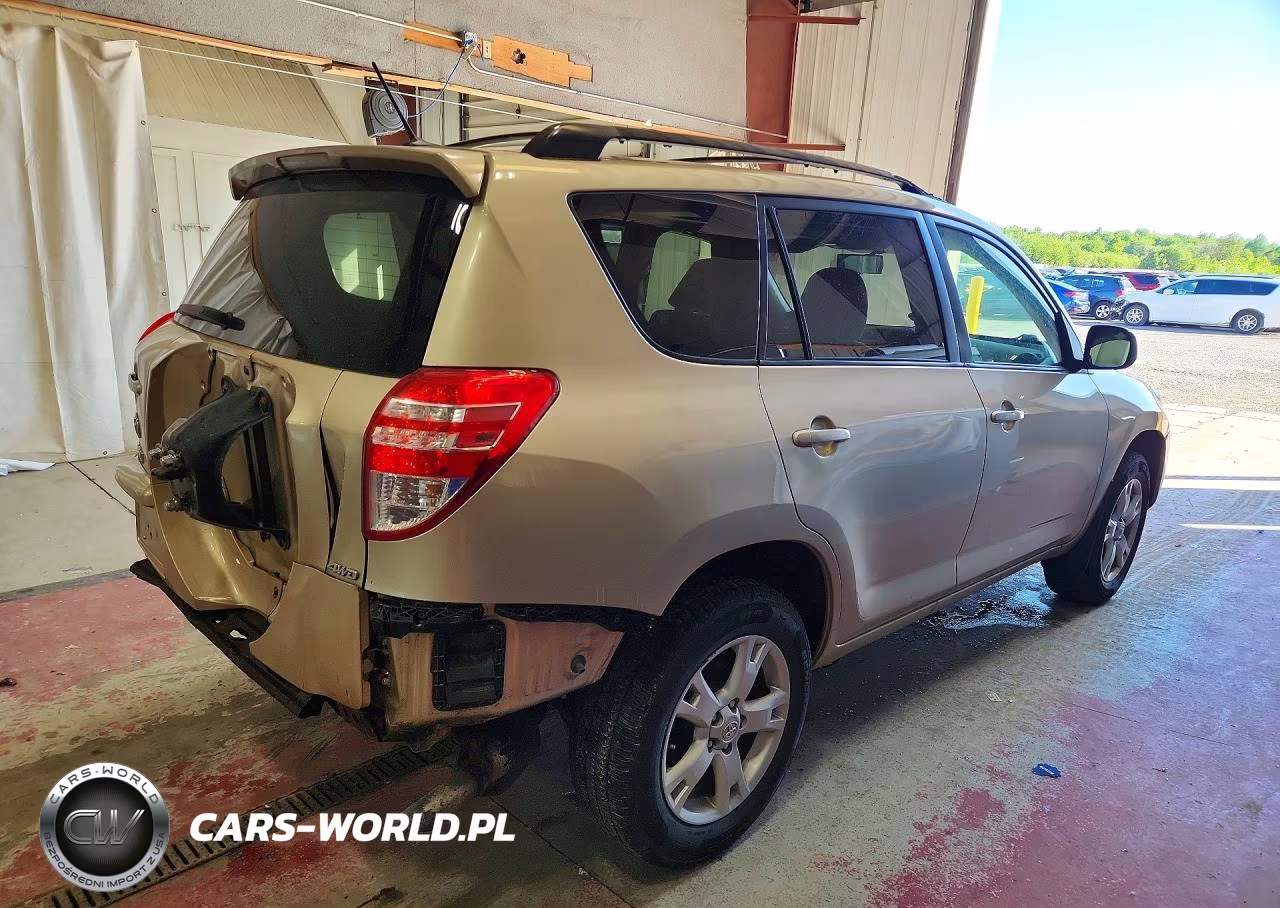 2012 Toyota Rav4 Base VIN:JTMBF4DV7CD043204 - 3