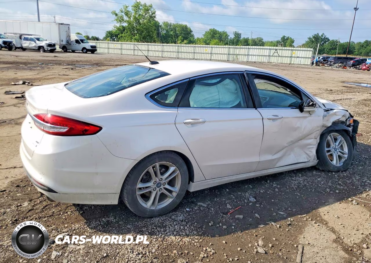 2018 Ford Fusion Se VIN:3FA6P0HD9JR176078 - 3