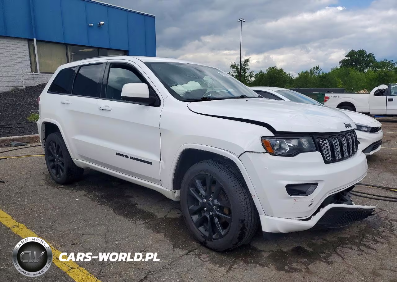 2020 Jeep Grand Cherokee Laredo VIN:1C4RJFAG8LC151383 - 4
