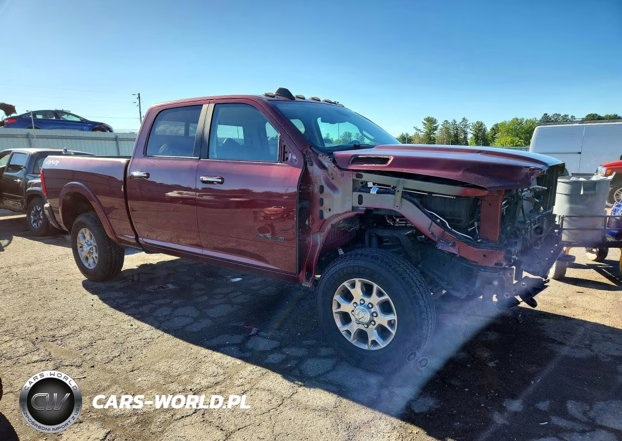 2022 Ram 2500 Laramie VIN:3C6UR5FJ2NG232713 - 4