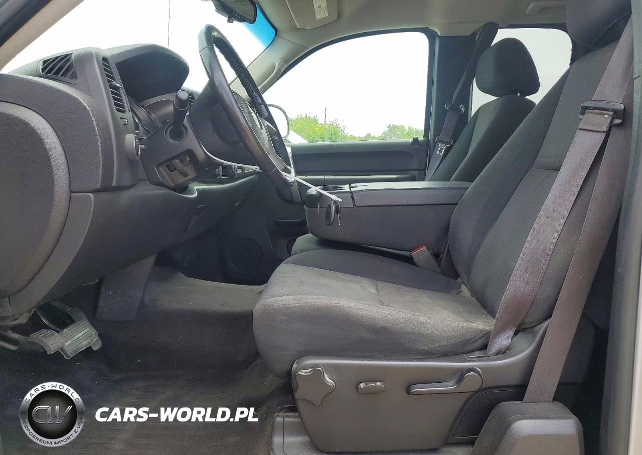 2013 Chevrolet Silverado 1500 VIN:1GCRKSE79DZ208740 - 7