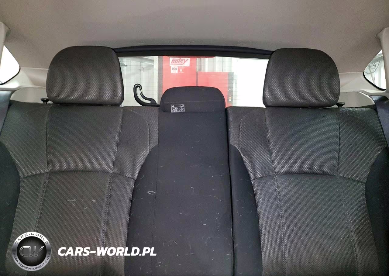 2019 Subaru Crosstrek VIN:JF2GTABCXKH207195 - 10