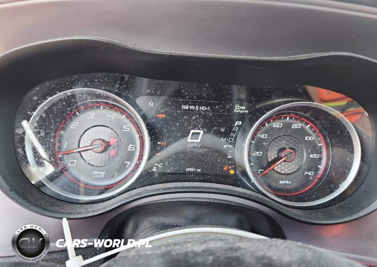 2023 Dodge Charger Sxt VIN:2C3CDXBG4PH530695 - 9