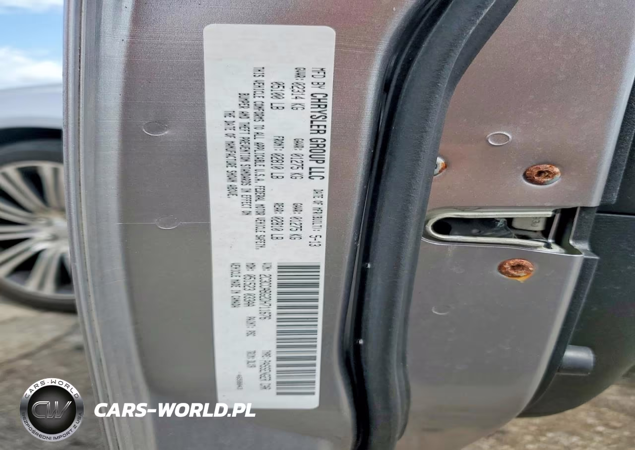 2013 Chrysler 300 S VIN:2C3CCABG2DH711676 - 12