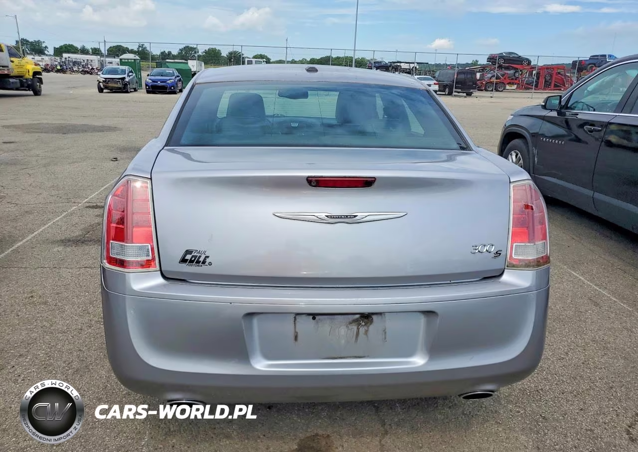 2013 Chrysler 300 S VIN:2C3CCABG2DH711676 - 6