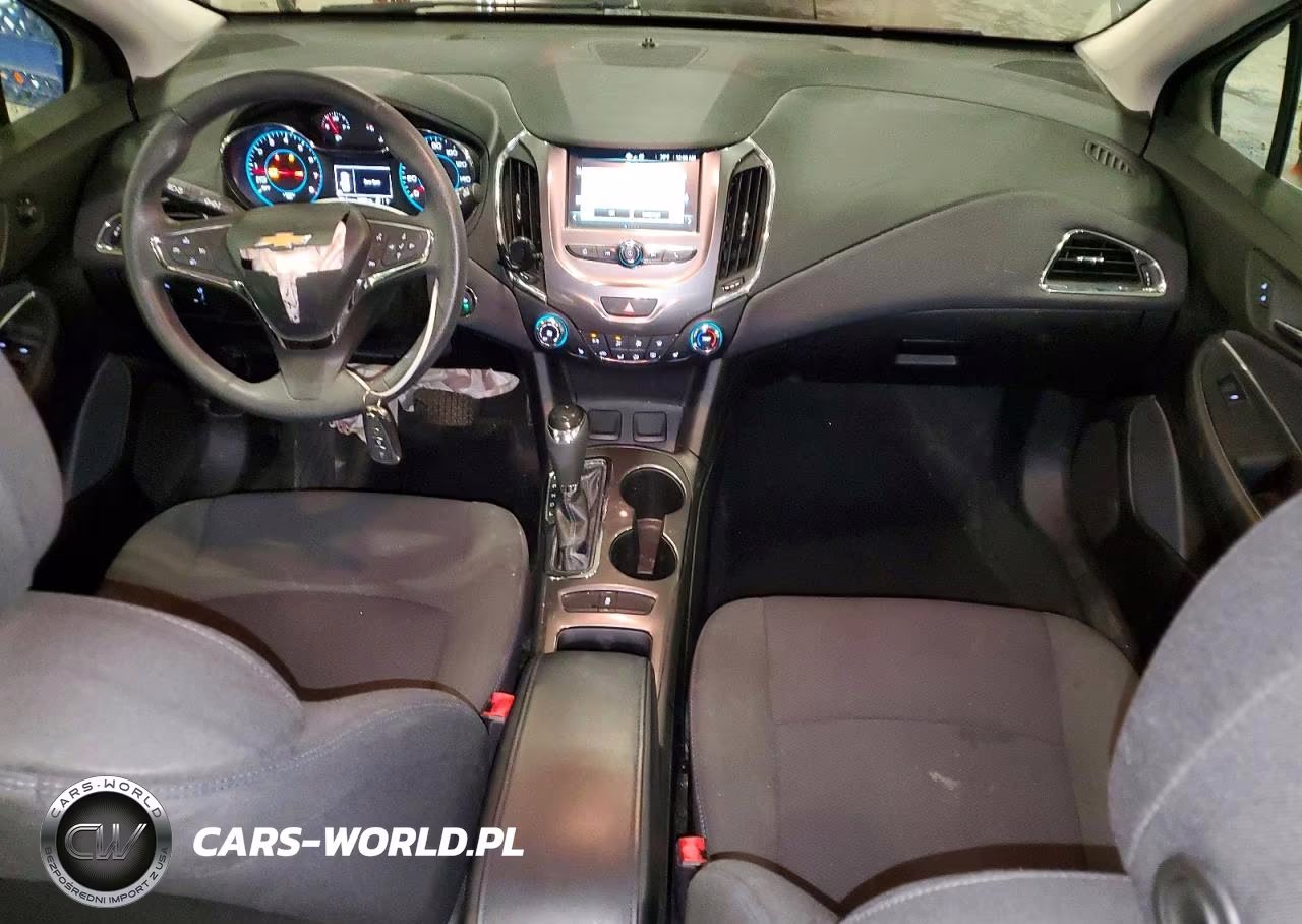 2018 Chevrolet Cruze Lt VIN:3G1BE6SM9JS589923 - 8