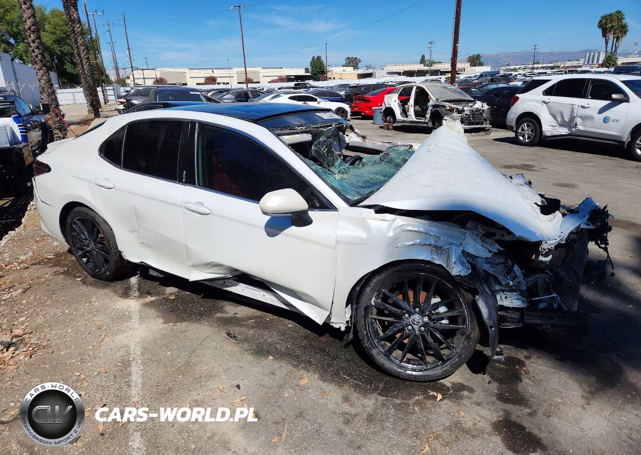2022 Toyota Camry Xse VIN:4T1K61AKXNU061400 - 4