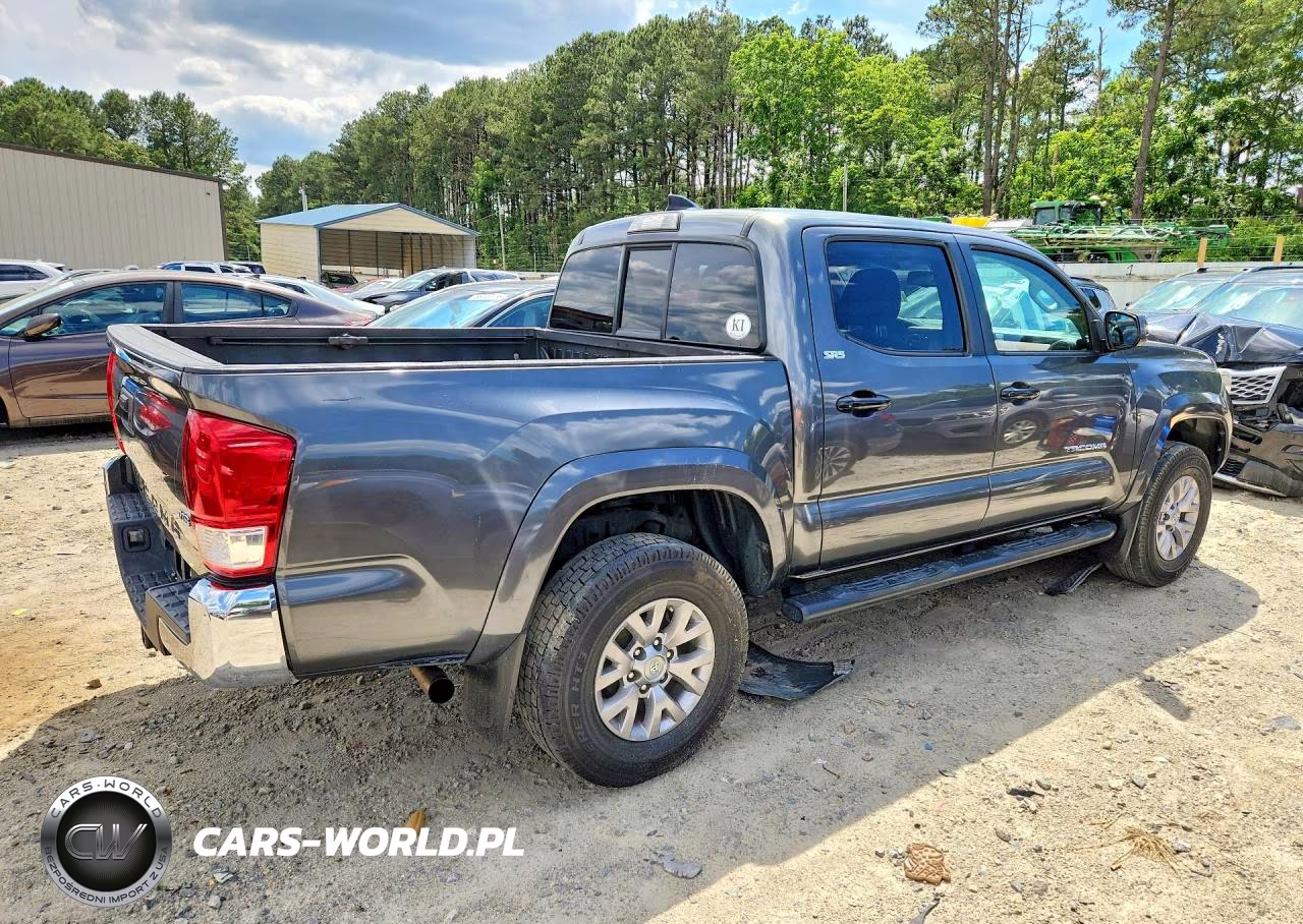 2017 Toyota Tacoma Sr5 V6 VIN:3TMCZ5AN4HM112805 - 3