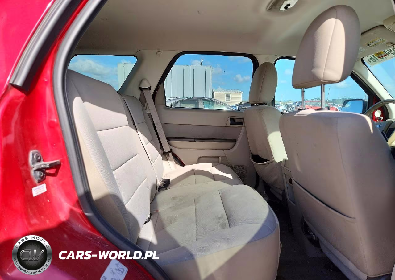 2011 Ford Escape Xlt VIN:1FMCU0DG8BKA53122 - 11