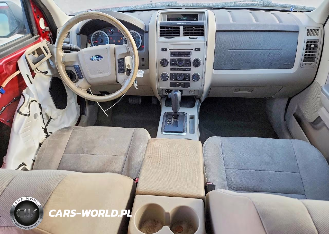 2011 Ford Escape Xlt VIN:1FMCU0DG8BKA53122 - 8