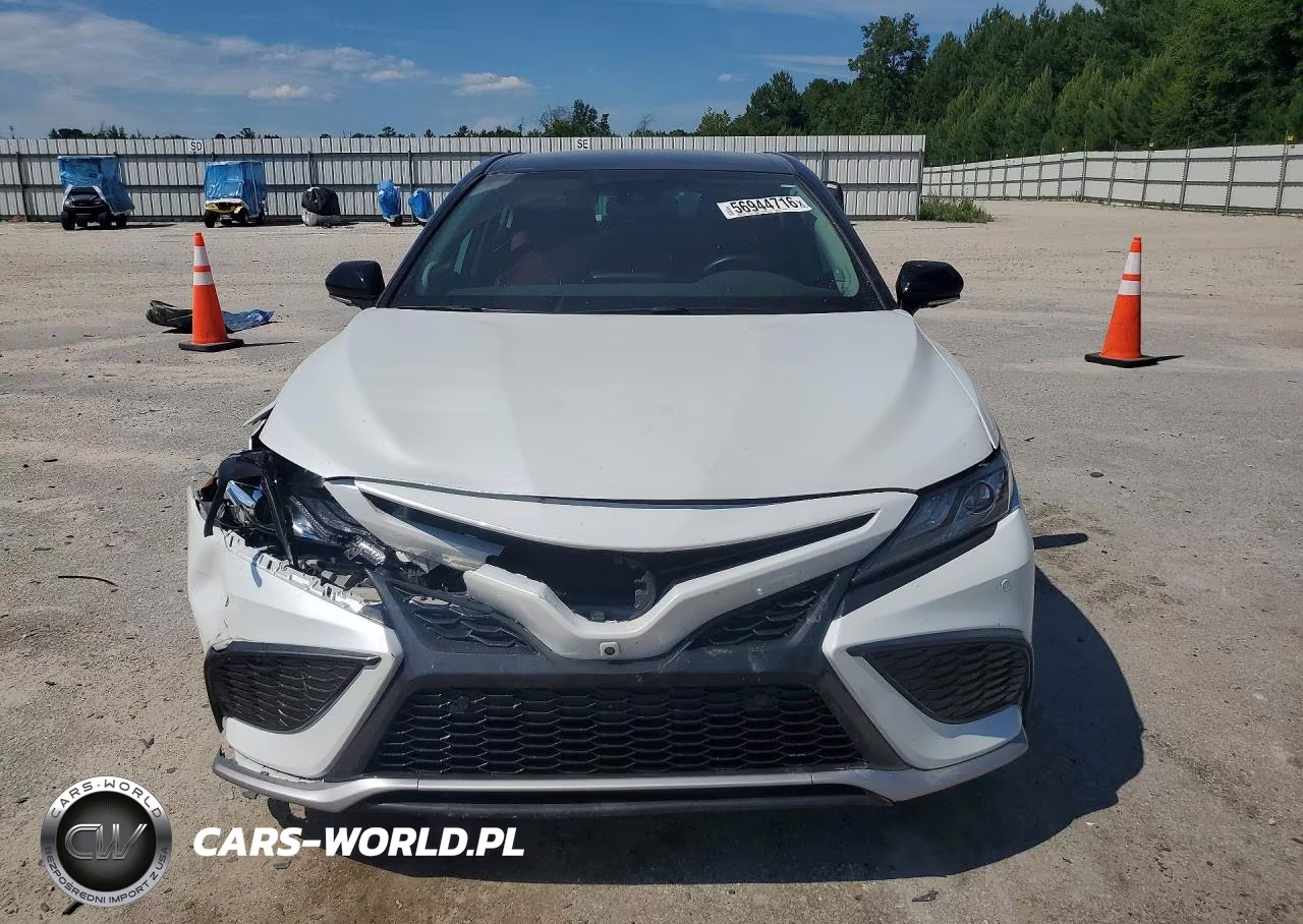 2022 Toyota Camry Xse VIN:4T1K31AK5NU044707 - 5