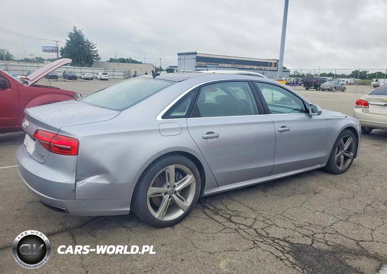 2018 Audi A8 L Quattro VIN:WAU44AFD0JN000149 - 3