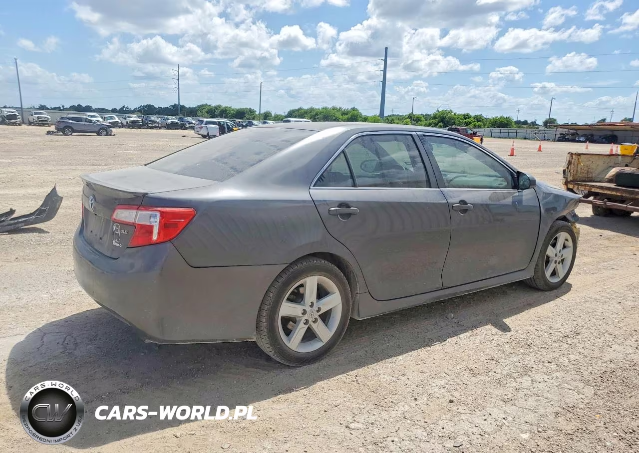 2012 Toyota Camry Se VIN:4T1BF1FK9CU058445 - 3