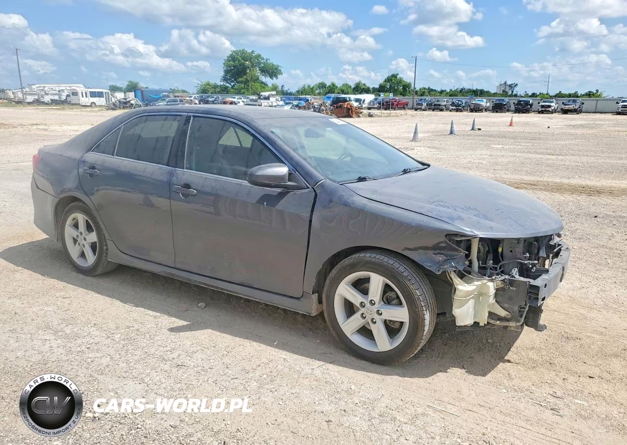 2012 Toyota Camry Se VIN:4T1BF1FK9CU058445 - 4