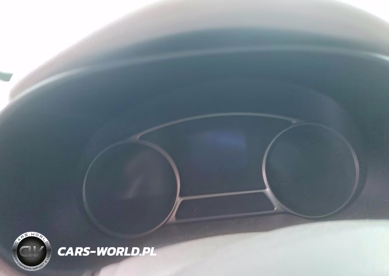 2016 Kia Soul Ev + VIN:KNDJX3AE6G7007550 - 9