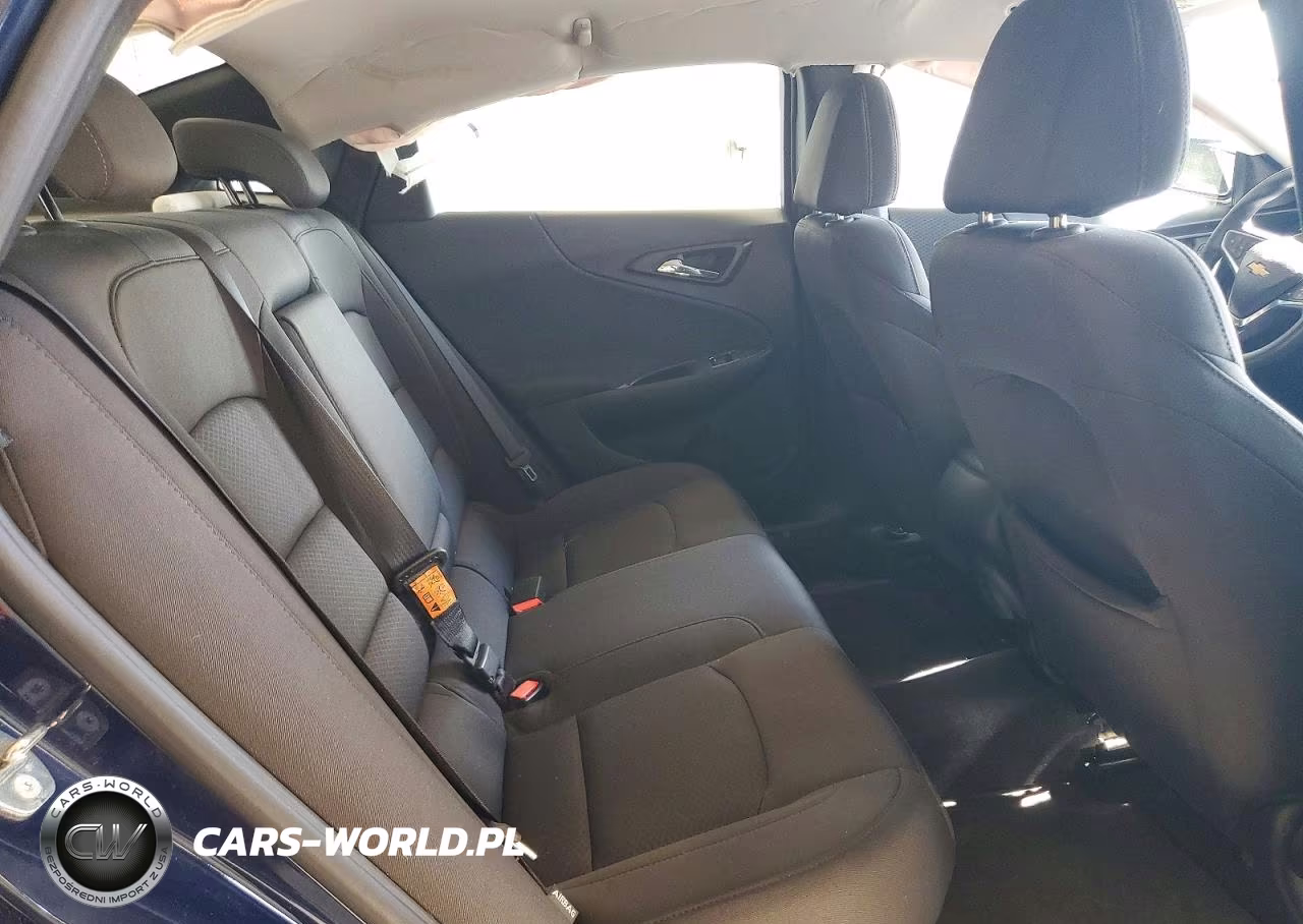 2018 Chevrolet Malibu Ls VIN:1G1ZB5ST8JF177148 - 10