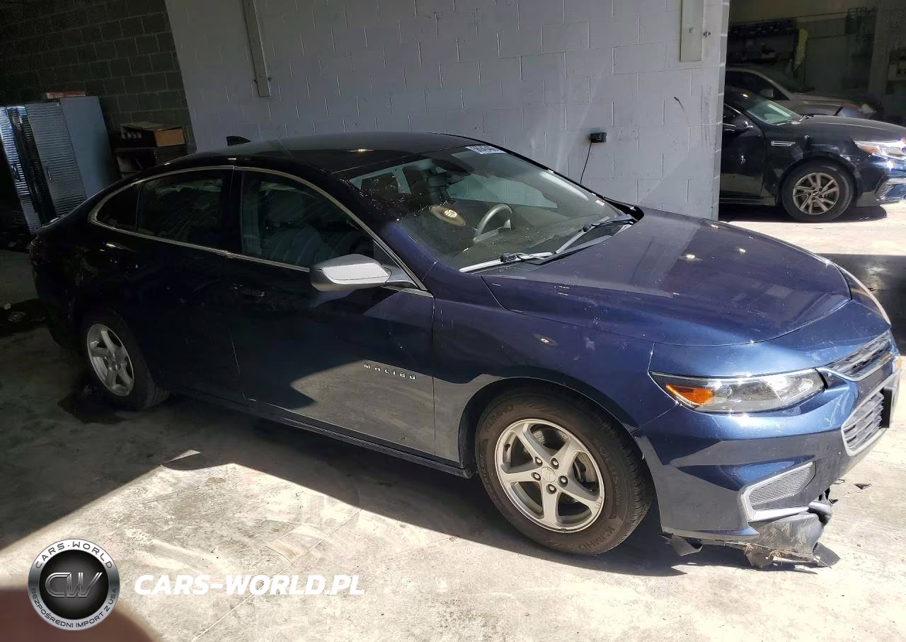 2018 Chevrolet Malibu Ls VIN:1G1ZB5ST8JF177148 - 4
