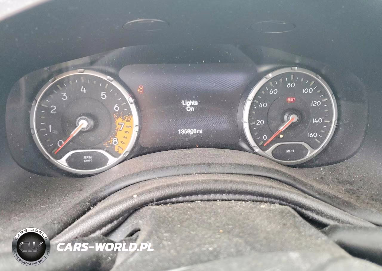 2015 Jeep Renegade Limited VIN:ZACCJBDT5FPC09196 - 9