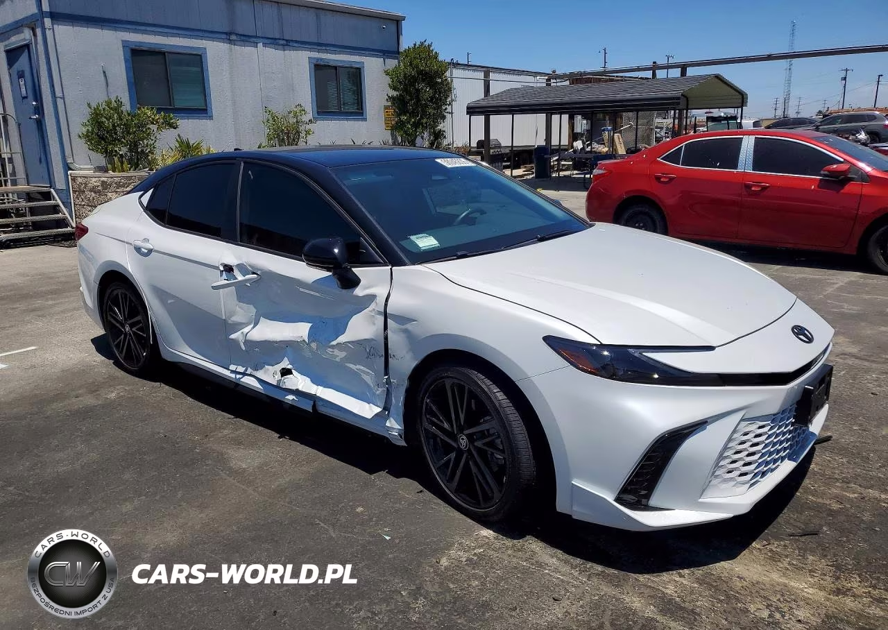 2025 Toyota Camry Xse VIN:4T1DAACK0SU077928 - 4