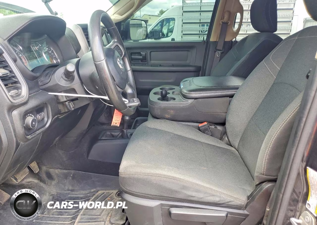 2020 Ram 2500 Tradesman VIN:3C6UR5CLXLG257183 - 7